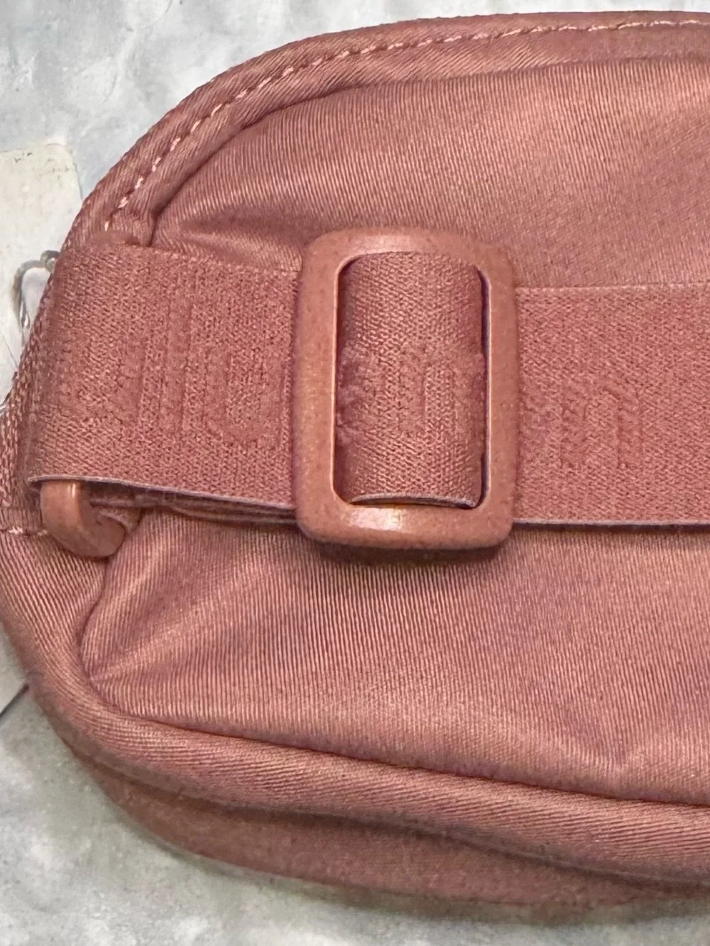 Lululemon Everywhere Belt Bag Nano Deco Pink New with Tags